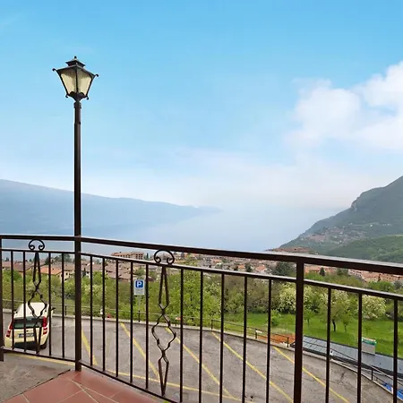 Apartment Stella Del Garda 2 Con Terrazza Tignale