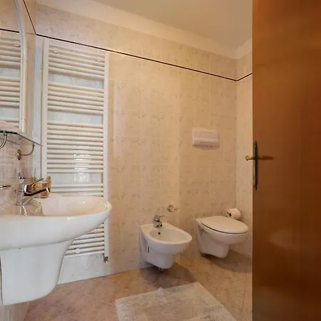 Stella Del Garda 2 Con Terrazza شقة تينيالي